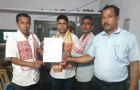 শ্ৰীযুত প্ৰভাত দত্ত ১নং ঘিলামৰা ।